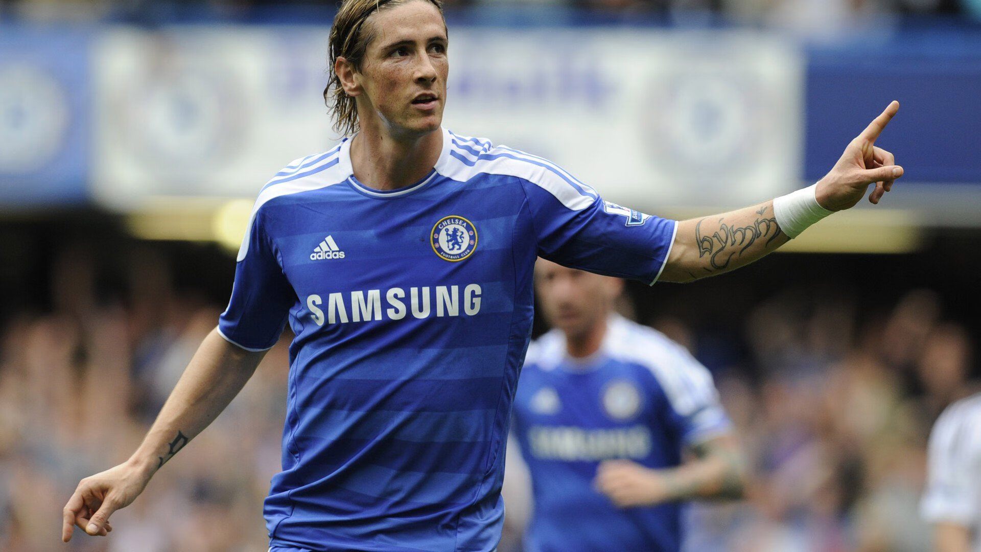 莱万多夫斯基连续三场比赛得分超过出色防守,法国队不断突破!热度持续攀升